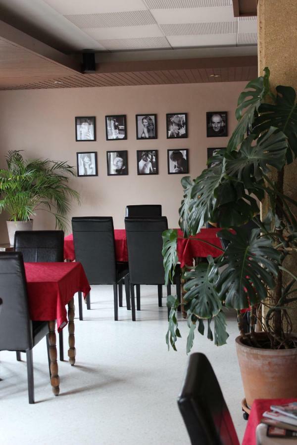 Hotel Le Valaurie Saint-Nazaire  Kültér fotó
